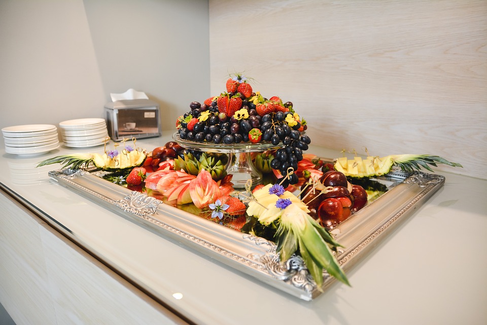 Fresh Fruits At Work – Help Your Employees Eat Healthier